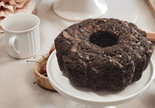 Load image into Gallery viewer, Lovelys - Lizzie's Love Cakes