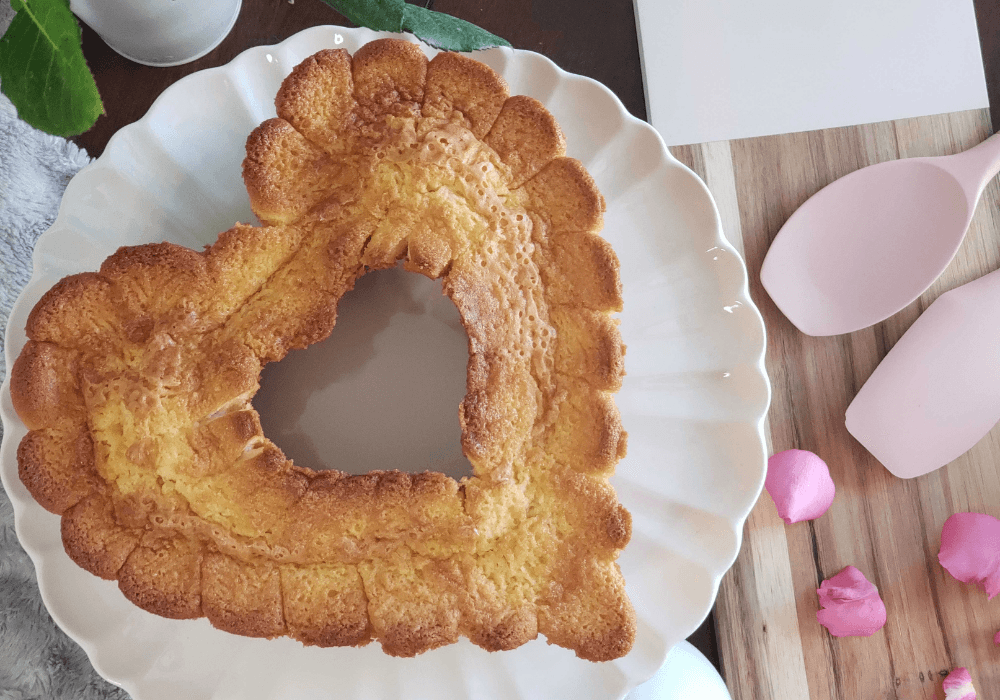 Heart Shaped Love Cake (Mother's Day Preorder) - Lizzie's Love Cakes